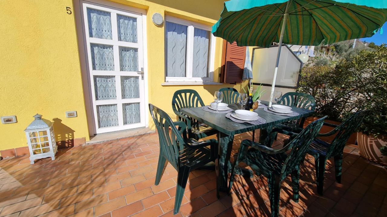 Casa Elka Residence Lake View And Pool By Garda Domus Mea Pieve  Екстериор снимка
