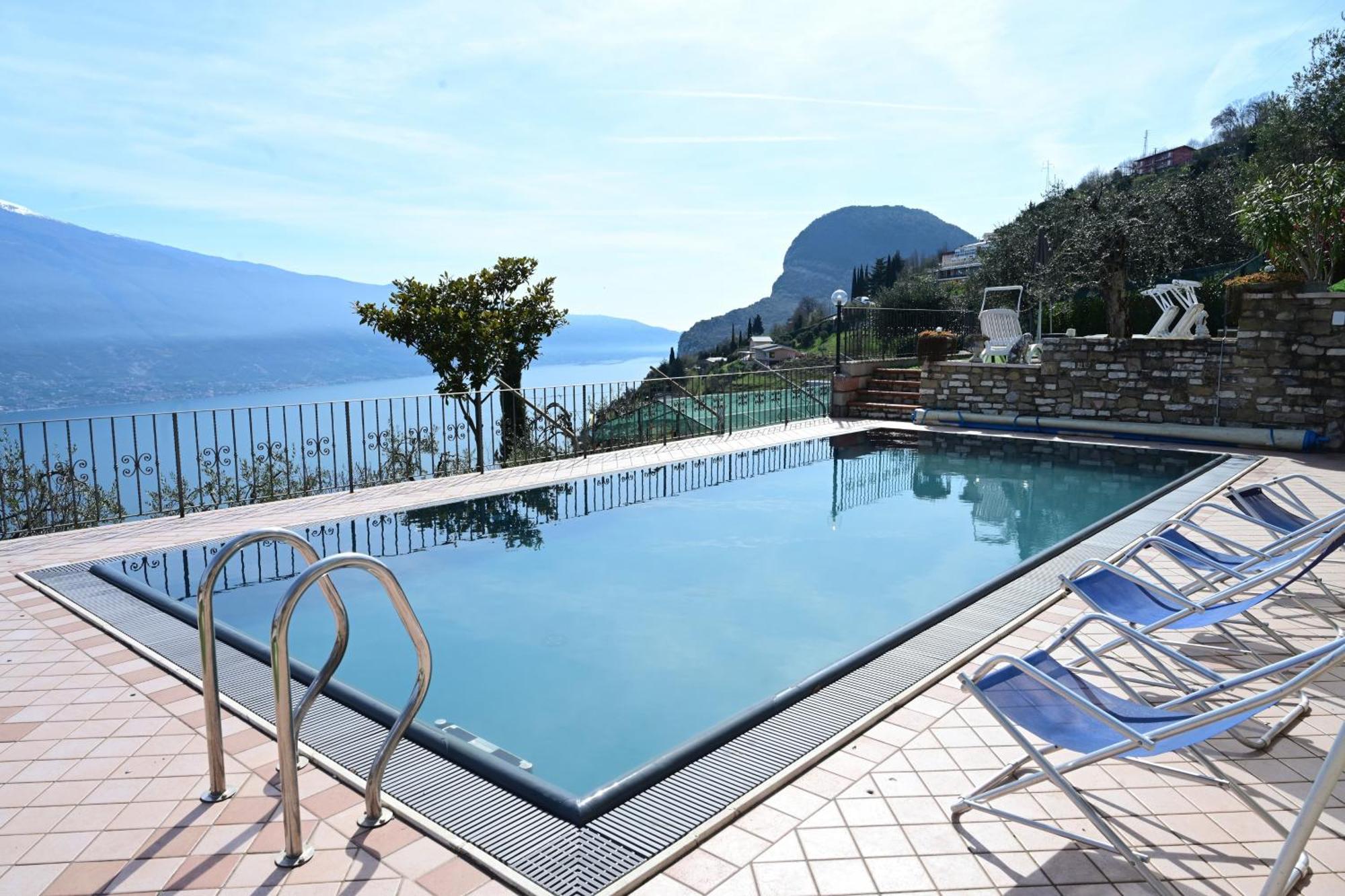 Casa Elka Residence Lake View And Pool By Garda Domus Mea Pieve  Екстериор снимка